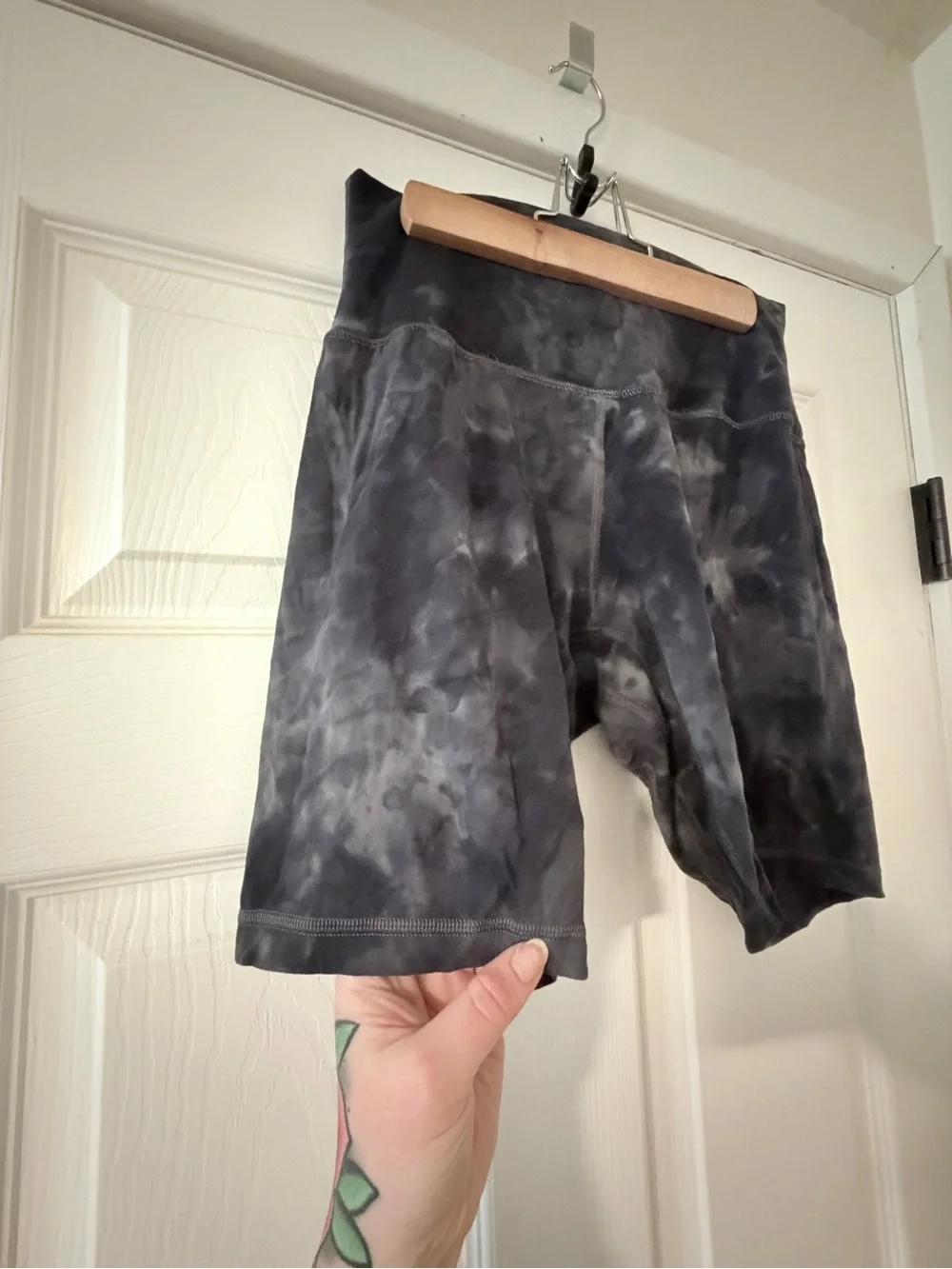 lululemon athletica Women's Black Smoke Tie-Dye High-Rise Bike Shorts